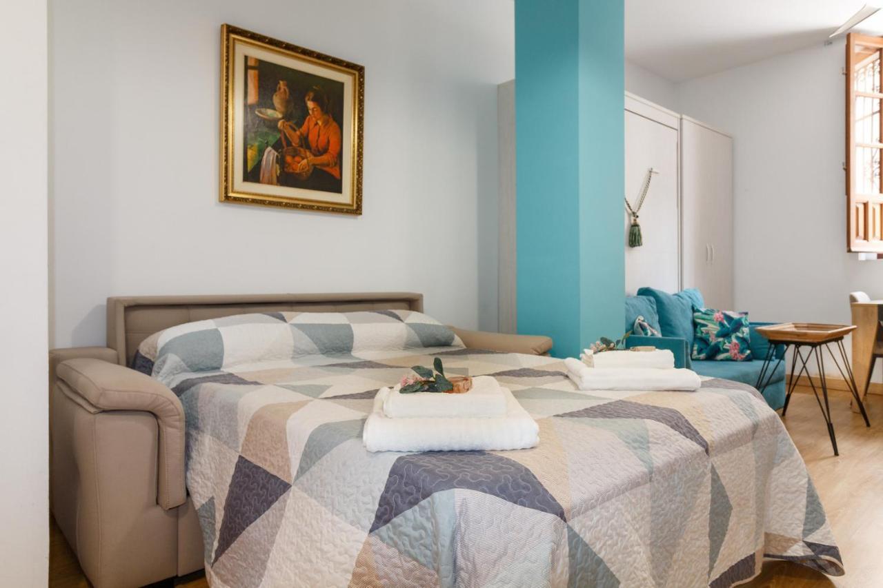 Apartamento Acogedor Y Equipado En El Centro De Sevilla Екстериор снимка